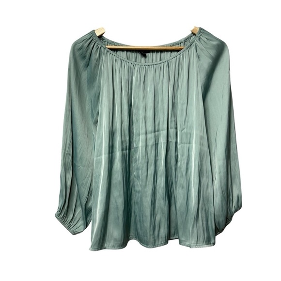 Ann Taylor Mint Green Silky Flowy Slimming 3/4 Sleeve Blouse Top, LP - Picture 1 of 6
